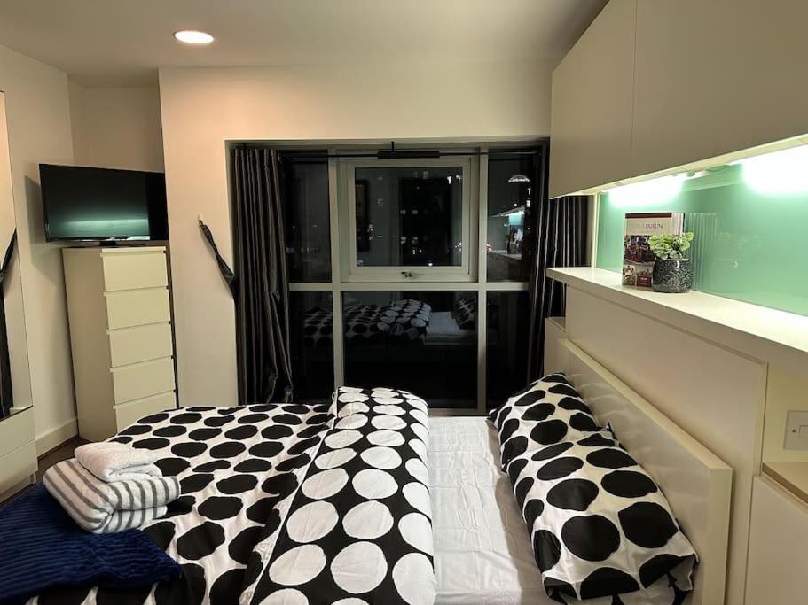 Heart Of Bham Free Parking - Walk To Everything/1 Min From New St Station برمنغهام المظهر الخارجي الصورة